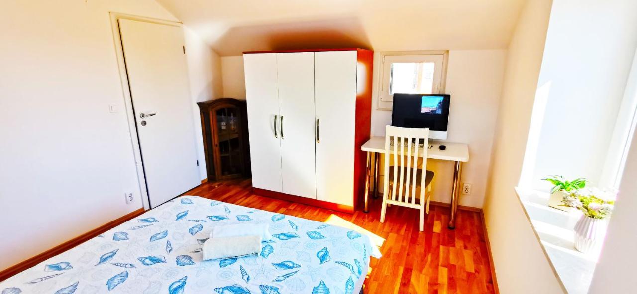 Apartment Pirja Split Eksteriør billede